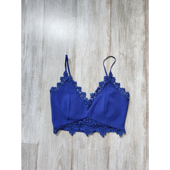 Windsor Tops - Windsor Crop Top Embroidered Hem Full Zip Back Sleeveless Padded Sz S EUC